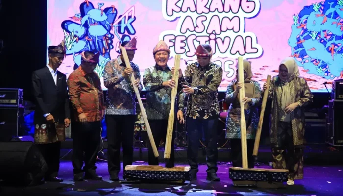 Karang Asam Festival 2025 Resmi Dibuka, Herman Deru: Budaya dan Ekonomi Bisa Berjalan Beriringan