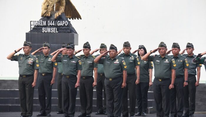 Korem 044/Gapo Gelar Upacara Bendera 17-an, Teguhkan Disiplin dan Soliditas Prajurit