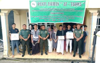 Gelar Aksi Sosial, Pangdam II/Sriwijaya berbagi Santapan Buka Puasa dan Santuni Anak Yatim