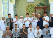 Ramadan Penuh Berkah, Wagub Cik Ujang Bantu Material Pembangunan Masjid Ummul Tumina