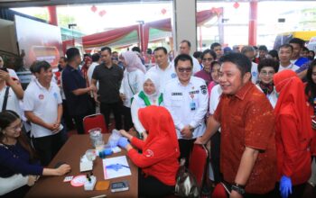 Herman Deru Apresiasi Donor Darah PSMTI, Dorong Transparansi dan Kepercayaan Publik