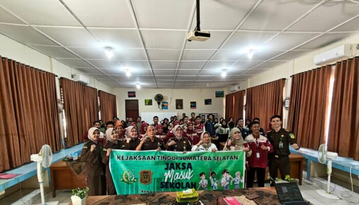 Jaksa Masuk Sekolah di SMAN 19 Palembang, Kejati Sumsel Tekankan Bahaya Bullying dan Pentingnya Sadar Hukum