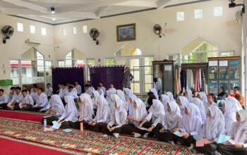 Pesantren Ramadan di SMAN 3 Palembang Hadirkan Ceramah, Lomba Islami hingga Buka Bersama Anak Panti