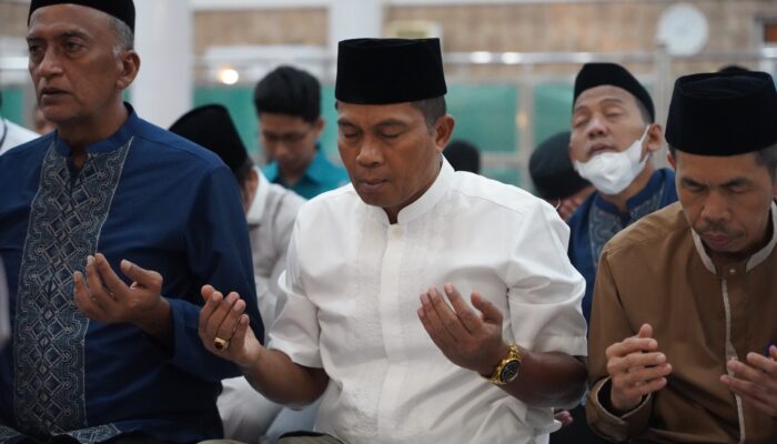 Kasdam II/Sriwijaya Hadiri Safari Ramadhan di Masjid Darul Ridwan Pertamina RU III Plaju