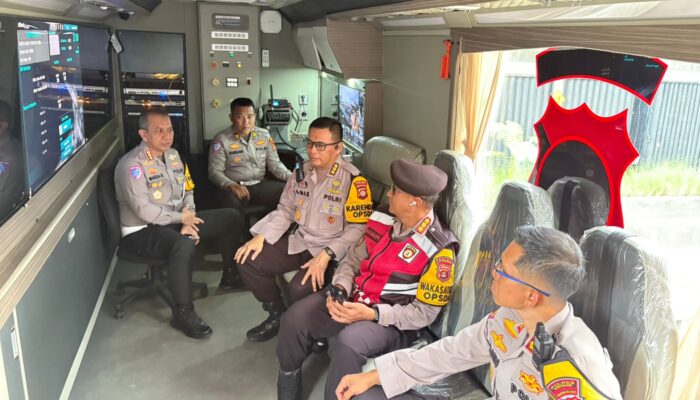 Polda Sumsel Turunkan Mobile Command Center ke Betung, Teknologi Drone Kendalikan Arus Mudik Jalintim