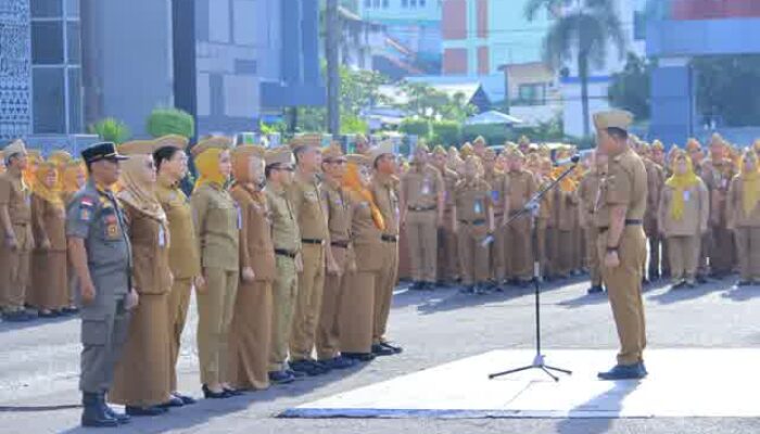 Sekda Sumsel Edward Candra Pimpin Apel Senin, Tekankan Efisiensi dan Disiplin ASN