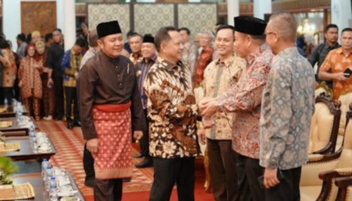 Pangdam II/Swj Hadiri Halal Bihalal Keluarga Perantau Sumbagsel di Griya Agung