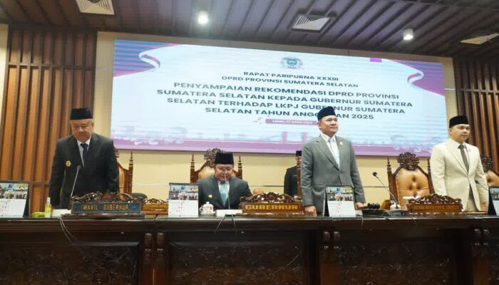 Irdam II/Sriwijaya Hadiri Rapat Paripurna DPRD Sumsel : Sinergitas TNI Dengan Pemerintah Daerah