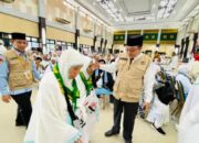 Kloter 12 Berangkat Menuju Jeddah, Kakanwil Kemenhaj Sumsel Ingatkan Jemaah Fokus pada Puncak Haji