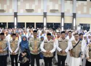 Embarkasi Palembang Berangkatkan Kloter 14, Kakanwil Ingatkan Jemaah Waspada Panas Ekstrem di Tanah Suci