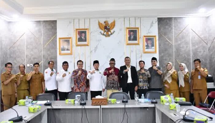 Perkuat Keterbukaan Informasi, Komisi Informasi Sumsel dan Kanwil Kemenag Gelar FGD Bersama KI Pusat