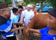 Gubernur Herman Deru Isi Hari Raya Idul Adha dengan Berbagi Kurban dan Menjaga Nilai Kebersamaan Keluarga