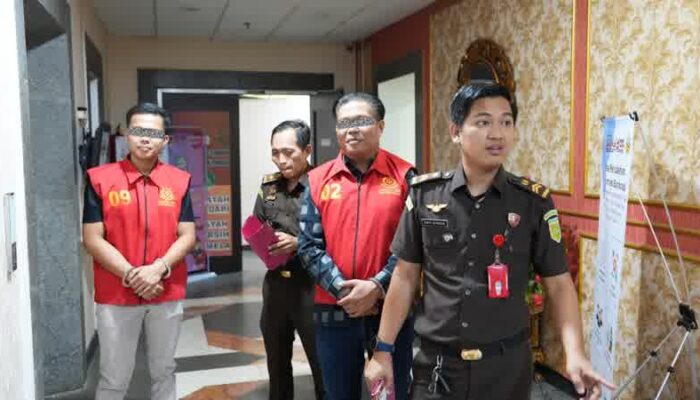 Kejati Sumsel Tahan Tersangka Kasus Dugaan Korupsi KUR Bank Pemerintah di OKU Timur, Tahap II Perkara Gratifikasi Anggota DPRD Muara Enim Juga Dilaksanakan