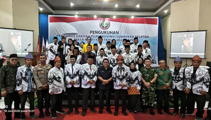 Pengurus PGRI Sumsel 2024–2029 Dikukuhkan, Teguh Sumarno Tegaskan Tak Ada Dualisme