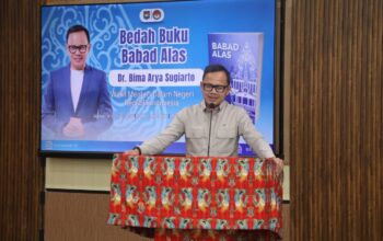 Beri Bekal Praja IPDN Papua, Wamendagri Bima: Pemimpin Harus Punya Ideologi, Strategi, dan Taktik