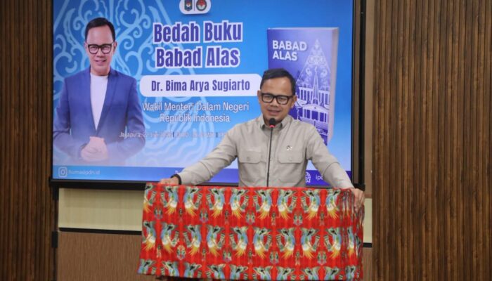 Beri Bekal Praja IPDN Papua, Wamendagri Bima: Pemimpin Harus Punya Ideologi, Strategi, dan Taktik