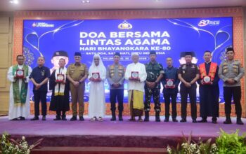 Sekda Edward Candra Hadiri Doa Bersama Lintas Agama Hari Bhayangkara ke-80, Tegaskan Semangat Sumsel Zero Konflik