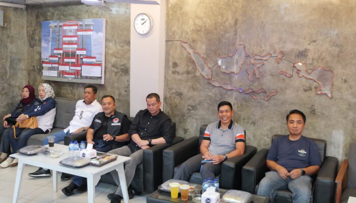 Kapolri Kunjungi Kafe Buruh Presisi Polda Sumsel, Perkuat Sinergi Polri dan Serikat Buruh Se-Sumatera Selatan