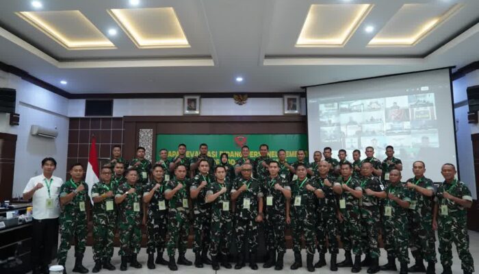 Aspers Kasdam II/Swj Pimpin Rapat Evaluasi Bidang Personel Semester I TA 2026