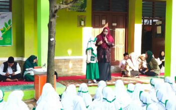 Kolaborasi Orang Tua dan Madrasah Bentuk Karakter Anak, MIN 2 Kota Palembang Terapkan Adaptasi Bertahap bagi Siswa Baru