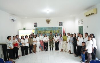 Persit Kartika Chandra Kirana PD II Sriwijaya Gelar Doa Bersama Umat Kristiani di Bintaljarahdam II SWJ