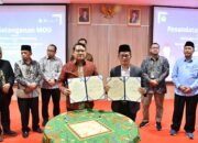 Hadiri Penyerahan Beasiswa UIN Raden Fatah, Kakanwil Kemenag Sumsel Teken Kerja Sama dan Apresiasi PLN