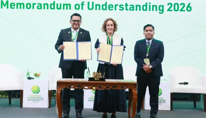 Buka Investasi Berkelanjutan di Indonesia, PLN dan The Climate Group Teken MoU Kembangkan Produk Energi Hijau