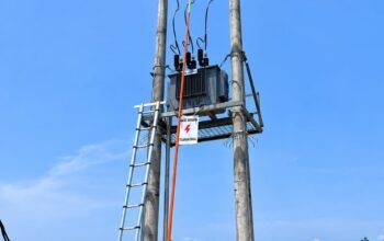 PLN Nyalakan Daya 197.000 VA PT Samudera Inti Perdana, Dukung Electrifying Marine Tambak Kaur