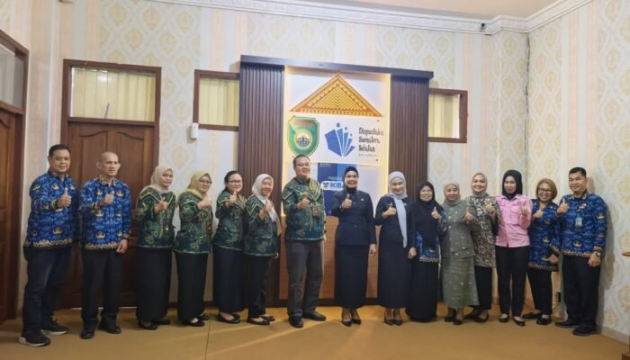 Tak Hanya Buku Umum, Dispustaka Sumsel Dukung Literasi Hukum di PTUN Palembang Menuju WBK